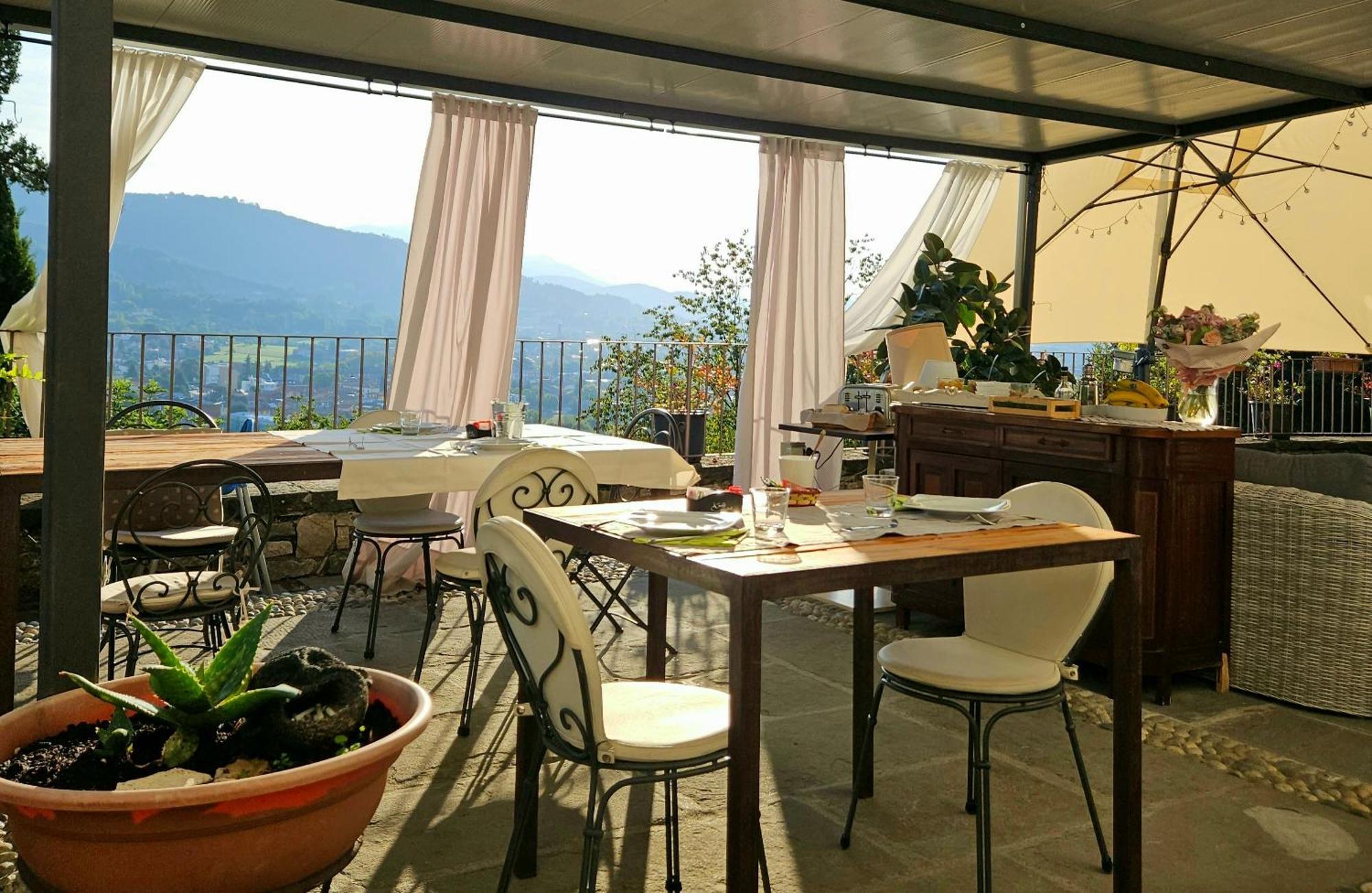B&B Dimora Delle Donnole Bergamo Alta Exteriér fotografie